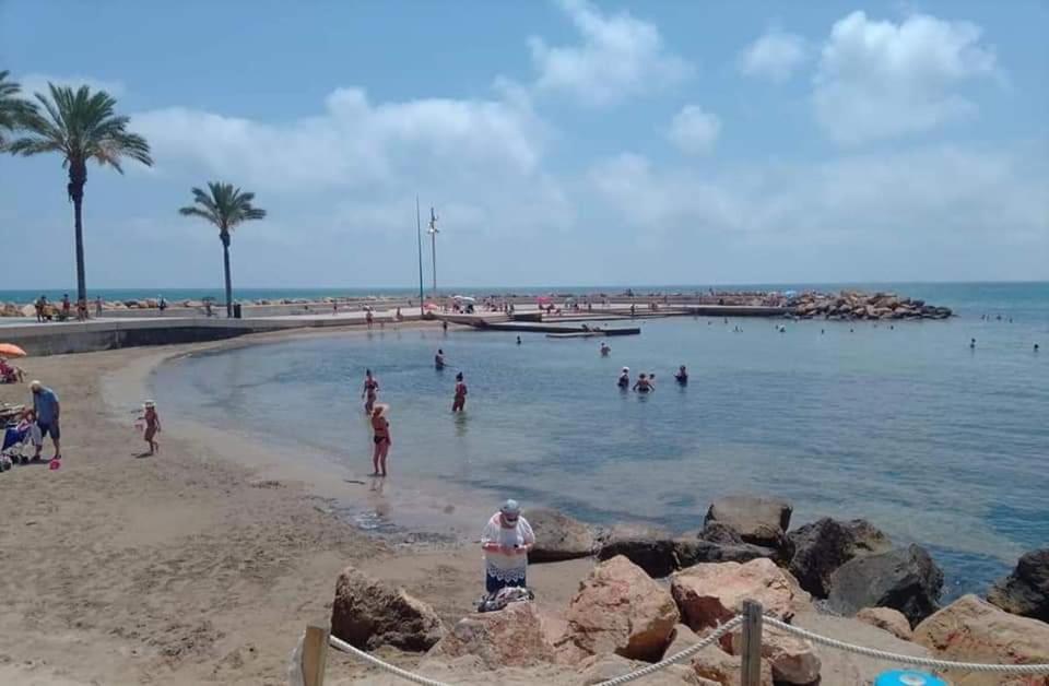 Casa Sol Y Mar 3K Apartman Torrevieja Kültér fotó